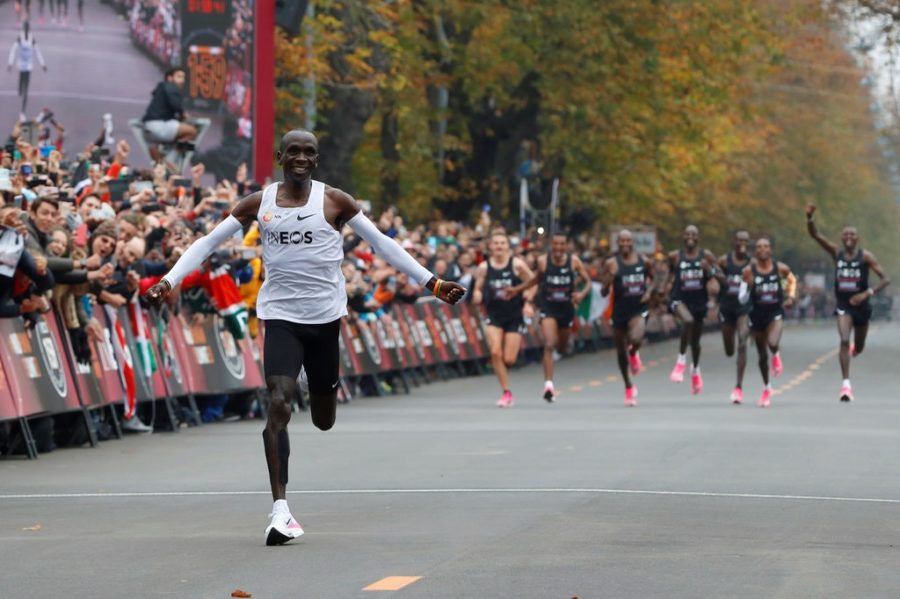 https://www.nytimes.com/2019/10/15/learning/lesson-of-the-day-eliud-kipchoge-breaks-two-hour-marathon-barrier.html