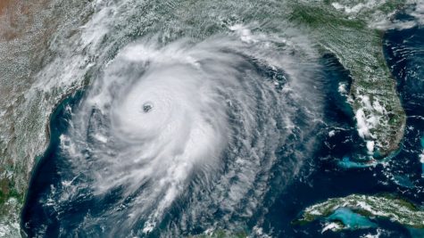 https://s.abcnews.com/images/US/hurricane-laura-sat-ap-jc-200826_1598474219094_hpMain_16x9_992.jpg