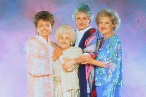 https://nypost.com/2021/12/17/golden-girls-spinoff-to-stream-before-betty-whites-birthday/