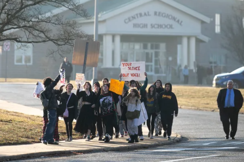https://www.app.com/story/news/local/2023/02/08/central-regional-high-school-students-walk-out-after-student-death/69882876007/