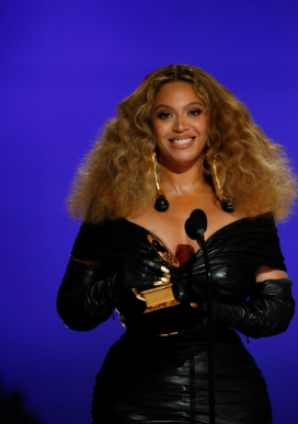 https://www.vogue.fr/fashion-culture/article/beyonce-queen-of-the-grammys