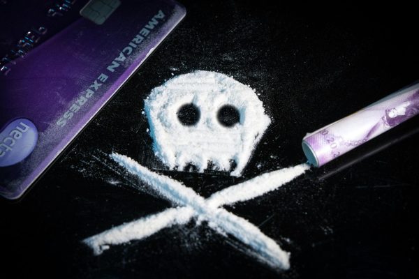 Who should be charged for death by fentanyl?