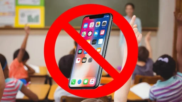 Are School Districts Banning Phones Making The Right Move?